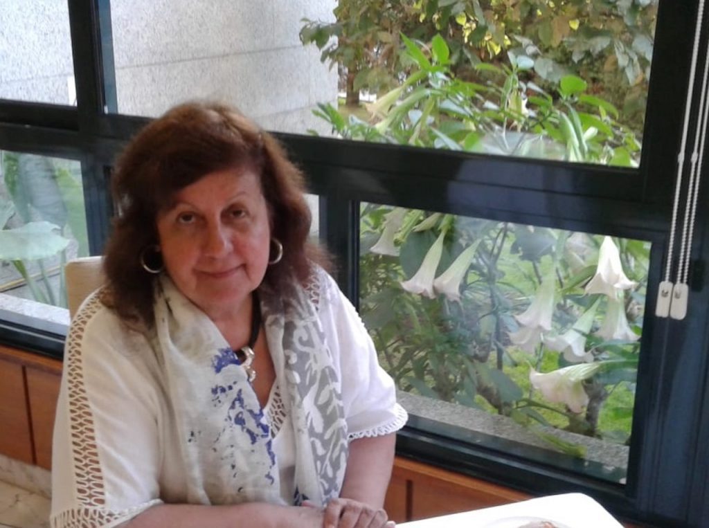 Liliana Ruiz, directora de Baltasara Editora, sobre los Conversatorios Virtuales con escritores