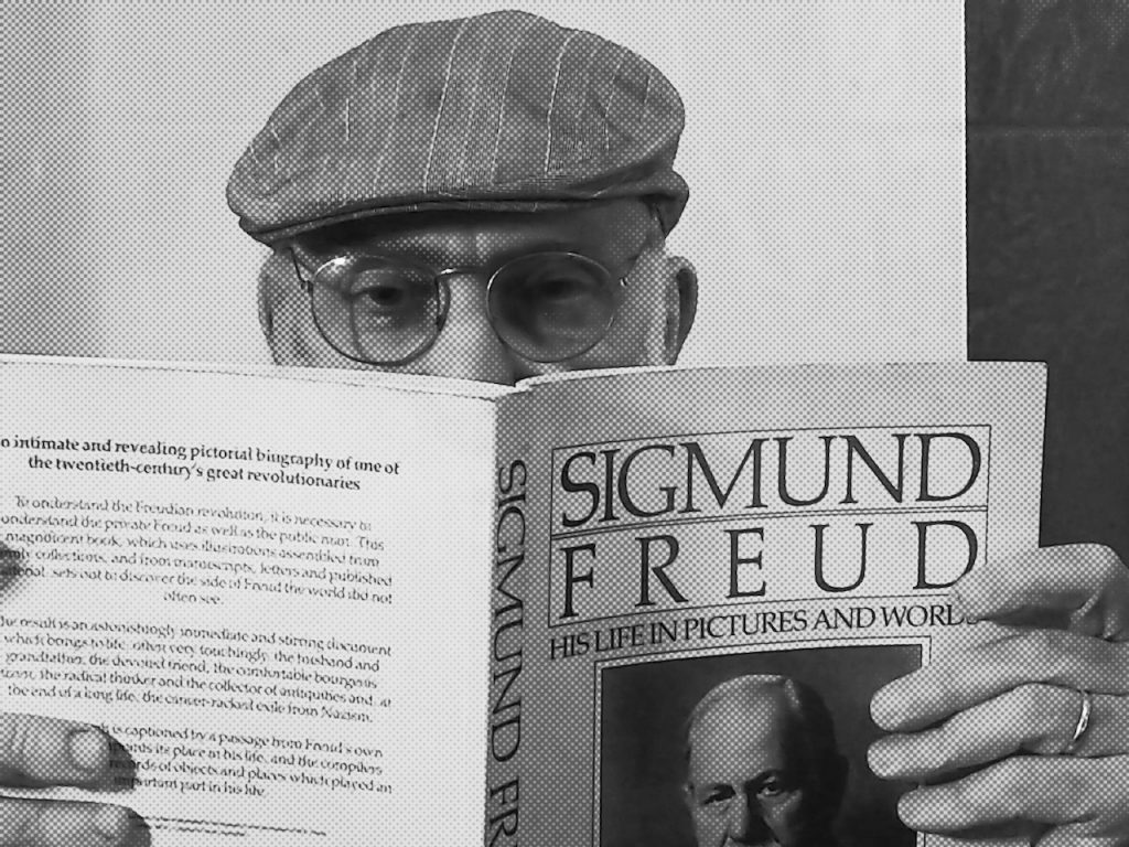 Pablo Zunino presenta su nueva obra "Her Professor Freud" en streaming