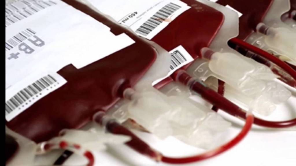 En el Hospital de Clínicas porteño necesitan más donantes de sangre