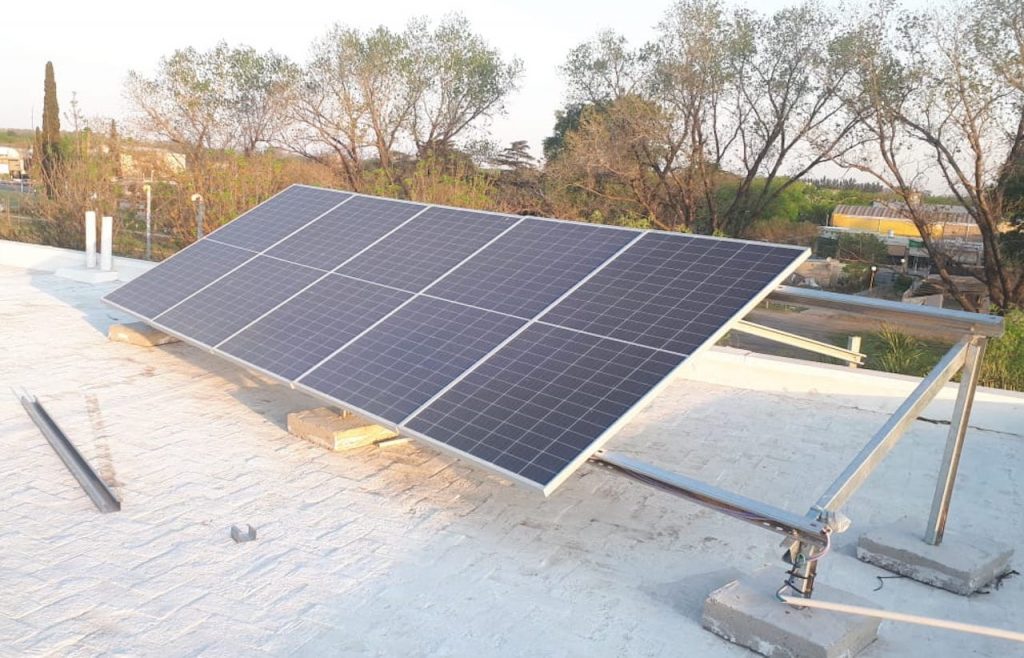 Se instalaron paneles fotovoltaicos en el Centro de salud del Municipio de Pérez, miembro de la Ramcc